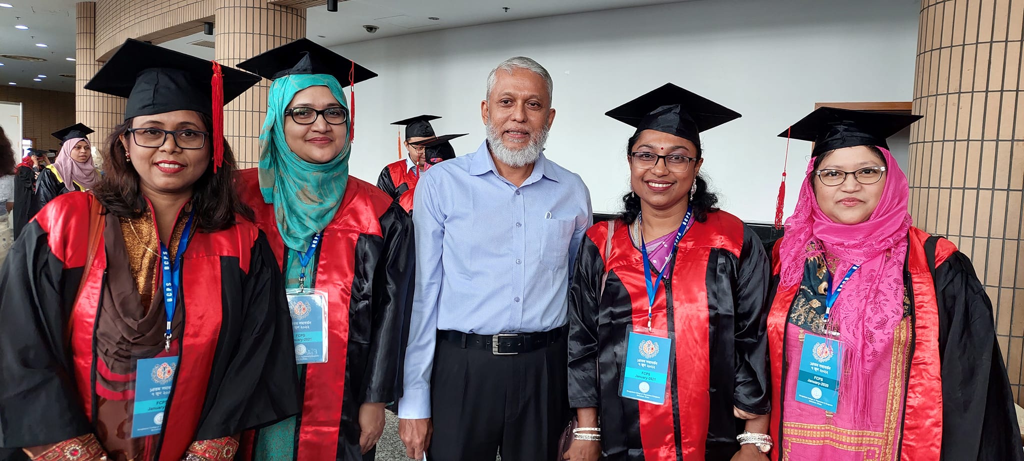 বিসিপিএস-এর সুবর্ণ জয়ন্তী অনুষ্ঠানে দেশবরেণ্য চিকিৎসকবৃন্দ : ছবি: ফেলো অব বিসিপিএস