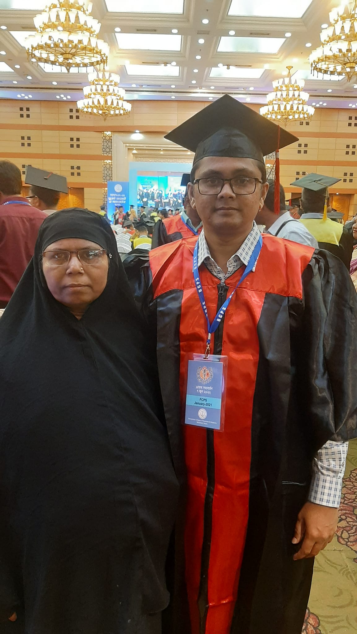 বিসিপিএস-এর সুবর্ণ জয়ন্তী অনুষ্ঠানে দুই গর্বিত মুখ  ছবি: ফেলো অব বিসিপিএস